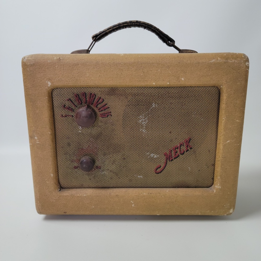 Vintage Meck EV-760 Portable Tube Radio John Meck Industries Indiana MCM Tan